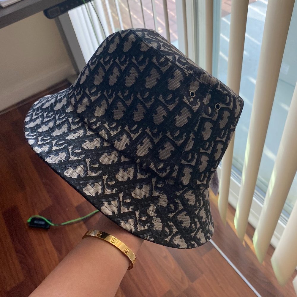 Christian Dior Reversible Bucket Hat (Navy Blue) Size 58